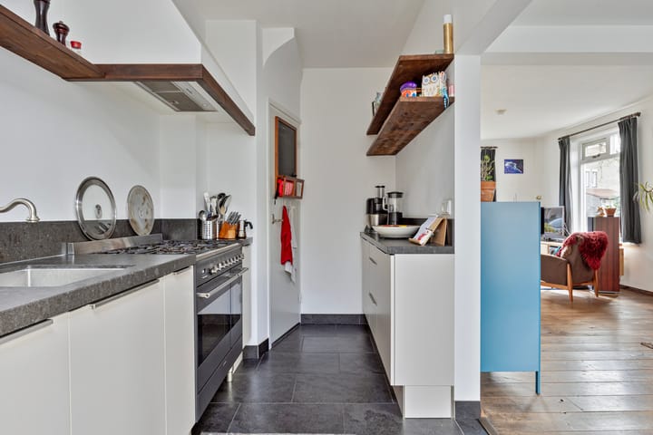 Foto 10 van Rogier van der Weydenstraat 23