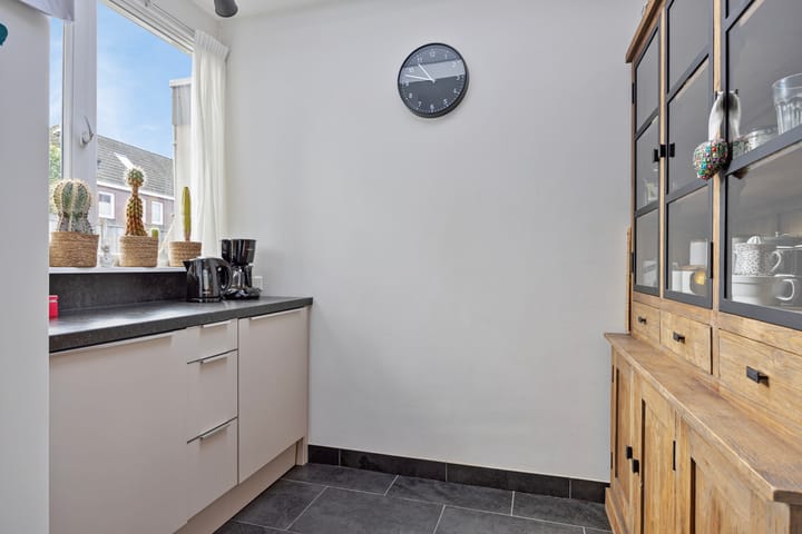 Foto 12 van Rogier van der Weydenstraat 23