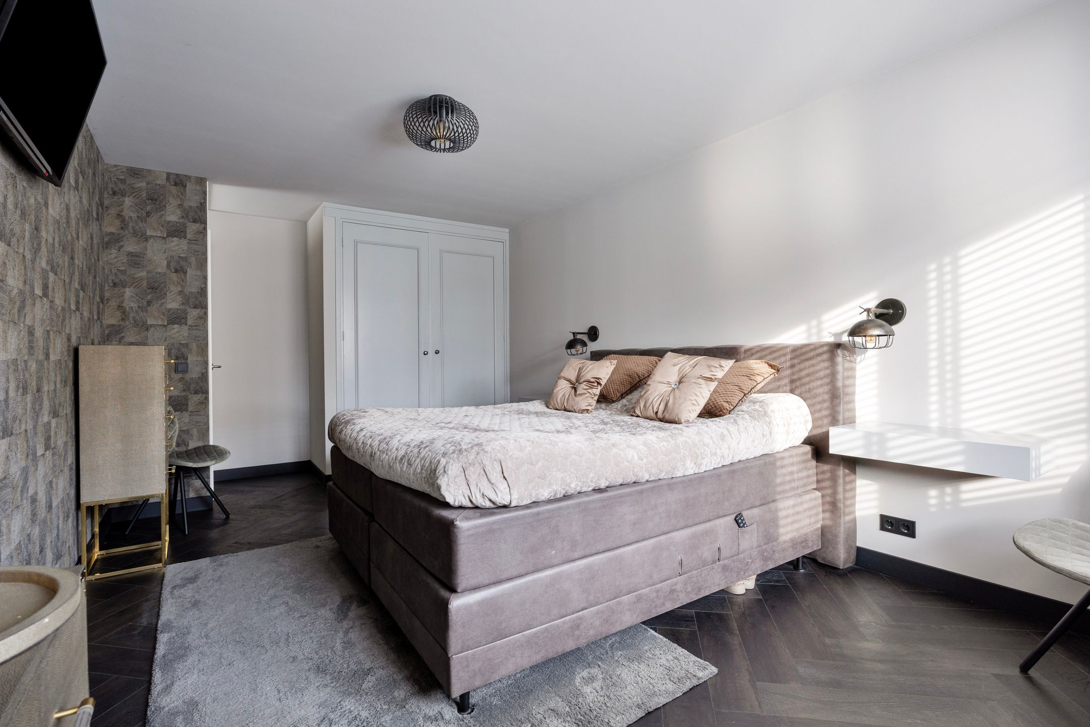 Foto 24 van Meester Broerensingel 51