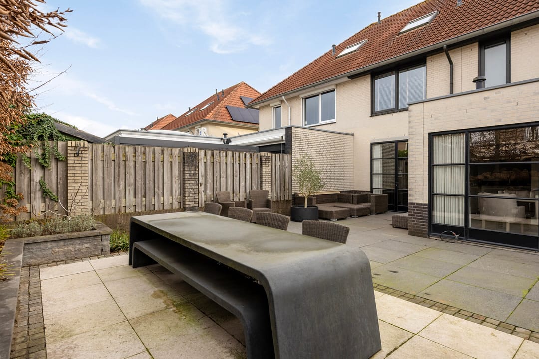 Foto 43 van Meester Broerensingel 51