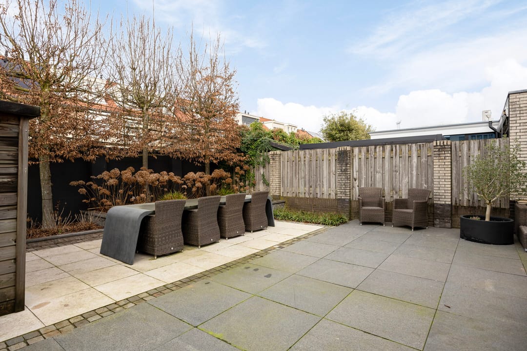 Foto 46 van Meester Broerensingel 51