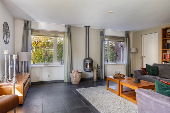 Photo 11 of Dorpswei 18