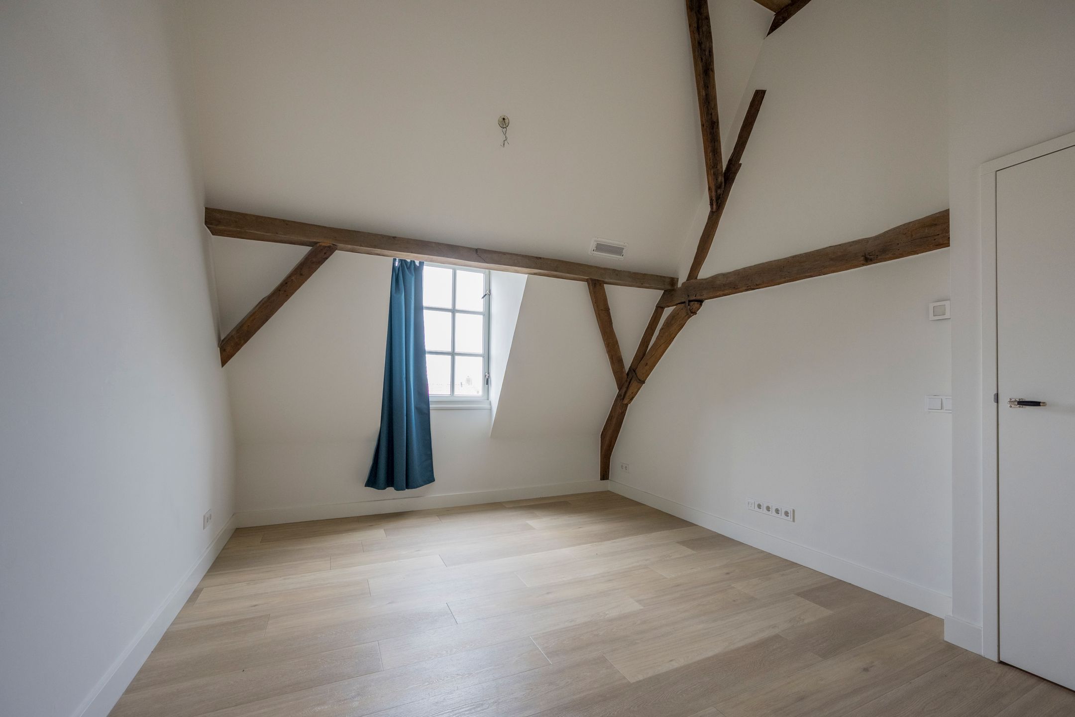 Foto 30 van Muurhuizen 159-B