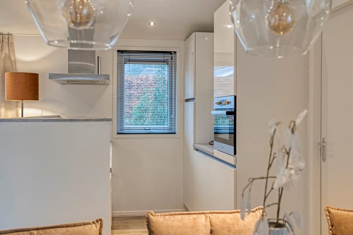 Foto 12 van Nieuwe Veenendaalseweg 229-12