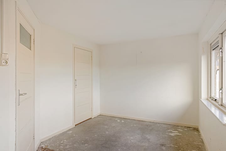 Foto 21 van Willem Barendszstraat 27