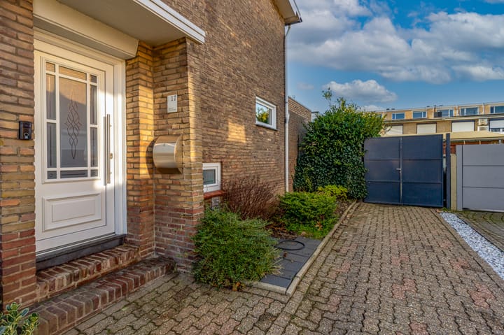 Foto 4 van Bernhardstraat 17