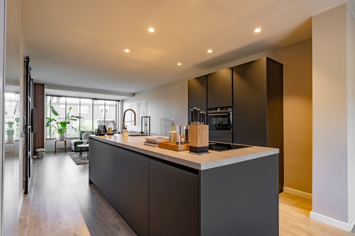 Foto 10 van Bernhardstraat 17