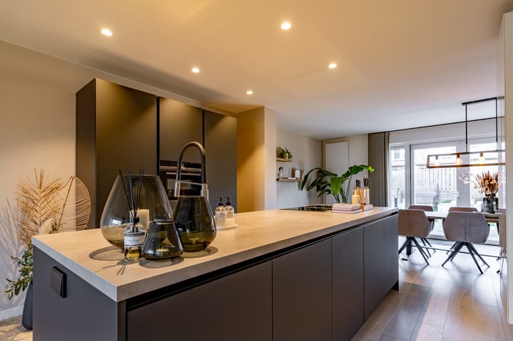 Foto 9 van Bernhardstraat 17