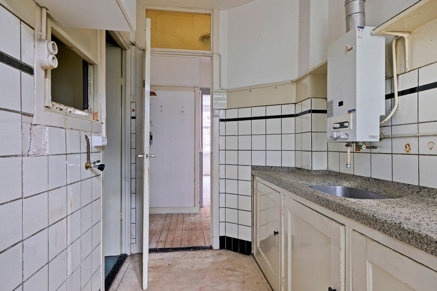 Photo 10 of Groenendaalstraat 4-1