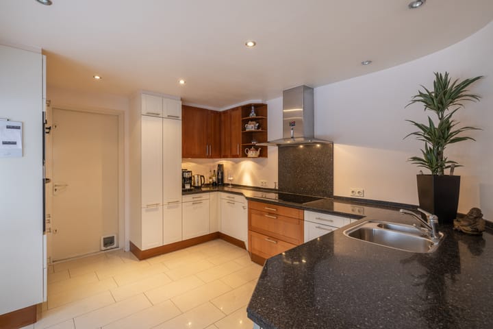 Foto 12 van Van Driellaan 7