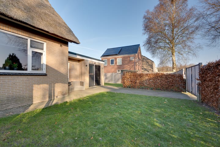 Foto 37 van Laaghalerstraat 30