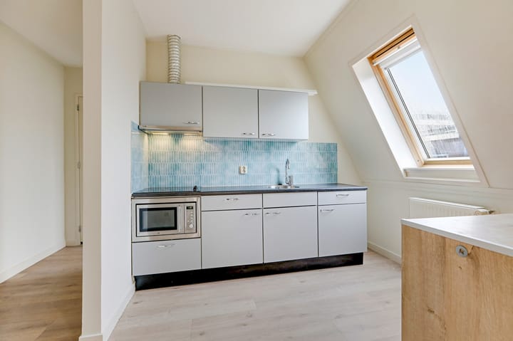 Foto 3 van Emmastraat 11-C