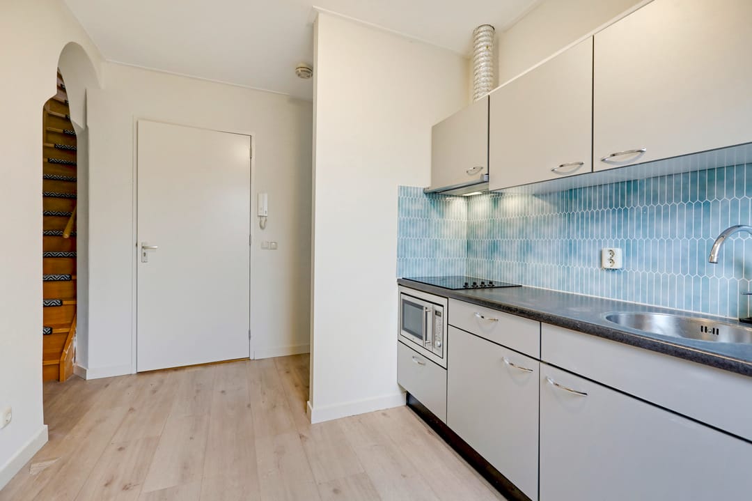 Foto 11 van Emmastraat 11-C