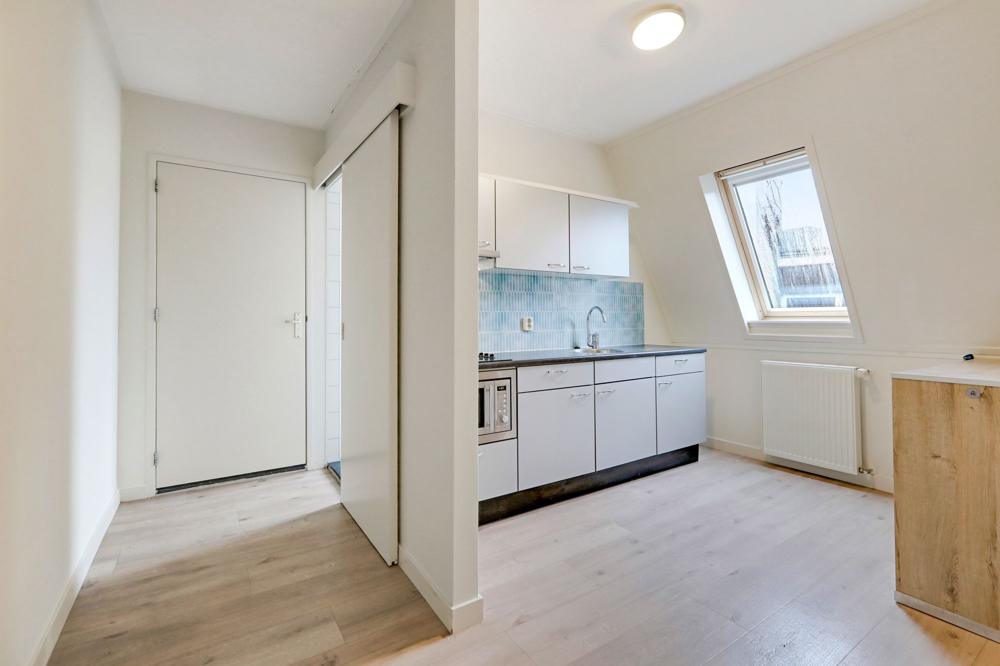 Foto 12 van Emmastraat 11-C