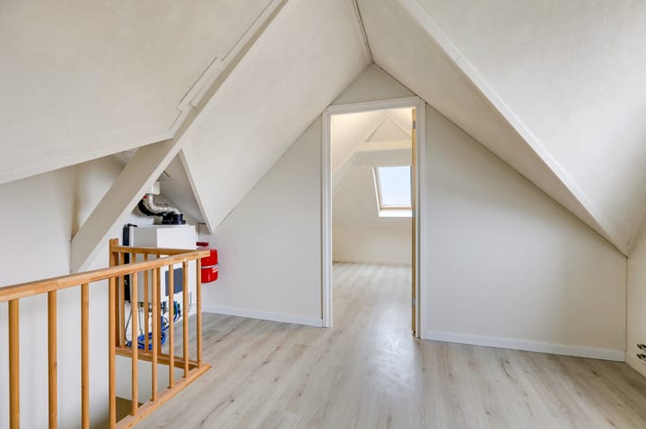 Foto 18 van Emmastraat 11-C