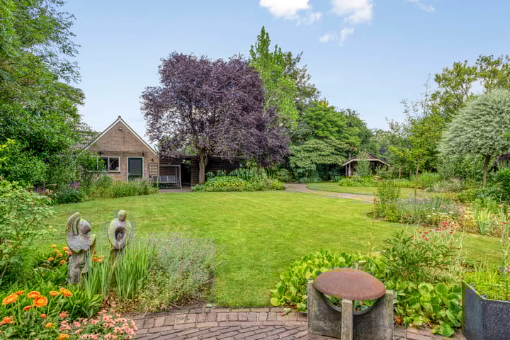 Foto 2 van Industrieweg 6