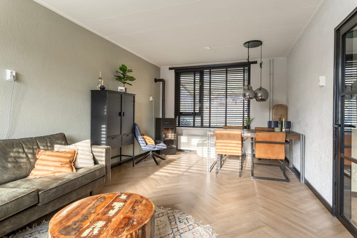 Foto 16 van Dahliastraat 23