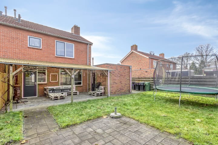 Foto 32 van Dahliastraat 23