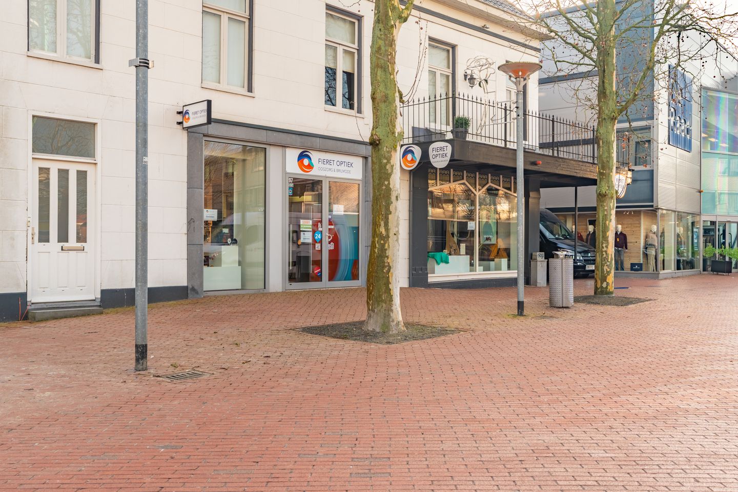 View photo 3 of Venne 97