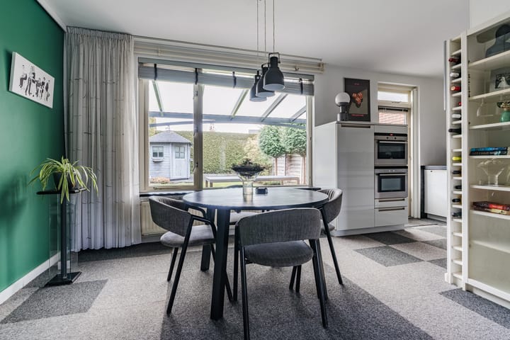 Foto 11 van Taling 9