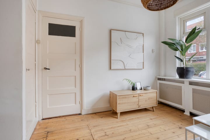 Foto 14 van Helper Weststraat 42