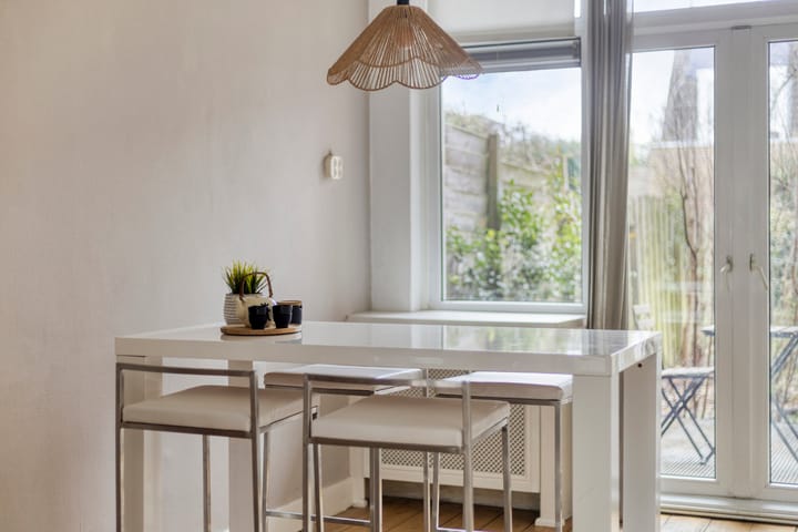 Foto 18 van Helper Weststraat 42