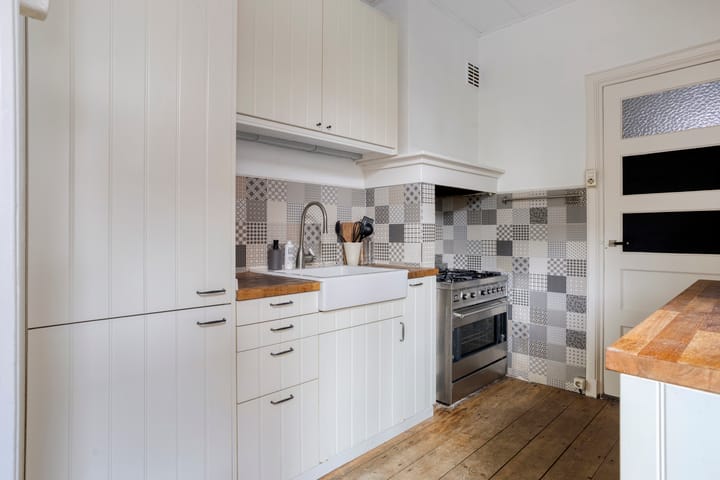 Foto 24 van Helper Weststraat 42