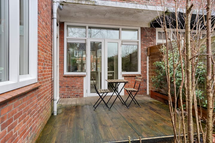 Foto 37 van Helper Weststraat 42