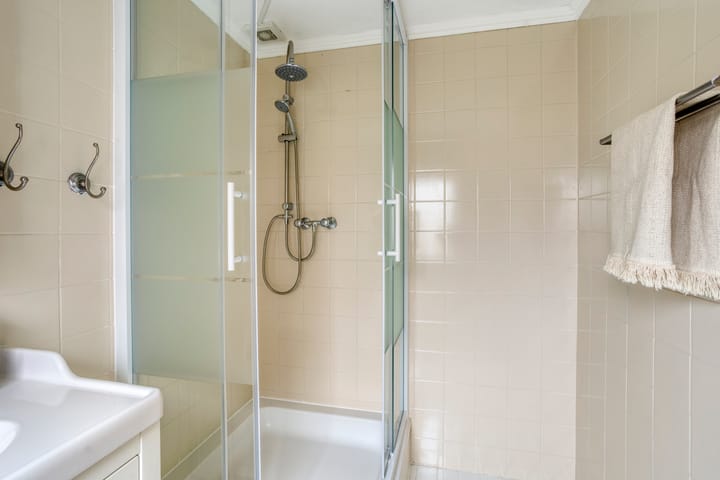 Foto 30 van Helper Weststraat 42