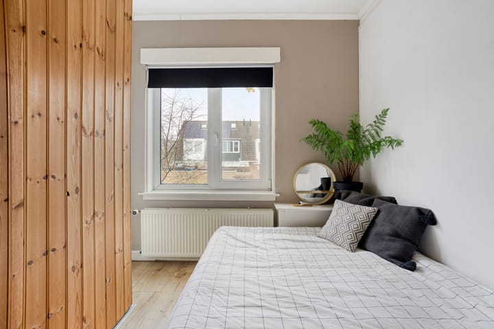 Foto 32 van Helper Weststraat 42