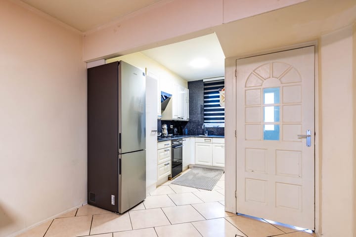 Photo 23 of De Lamartinestraat 15