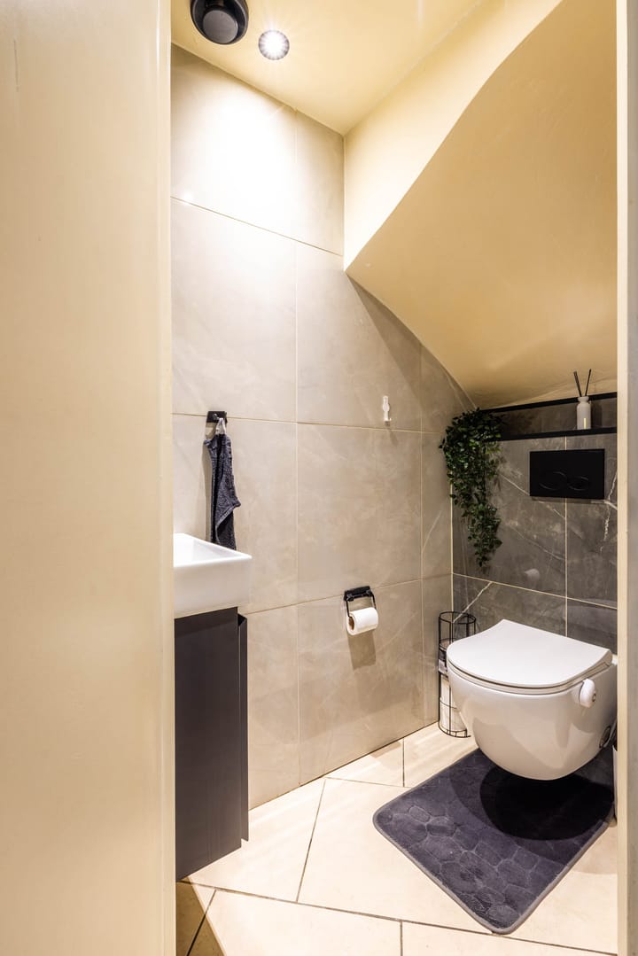 Photo 42 of De Lamartinestraat 15