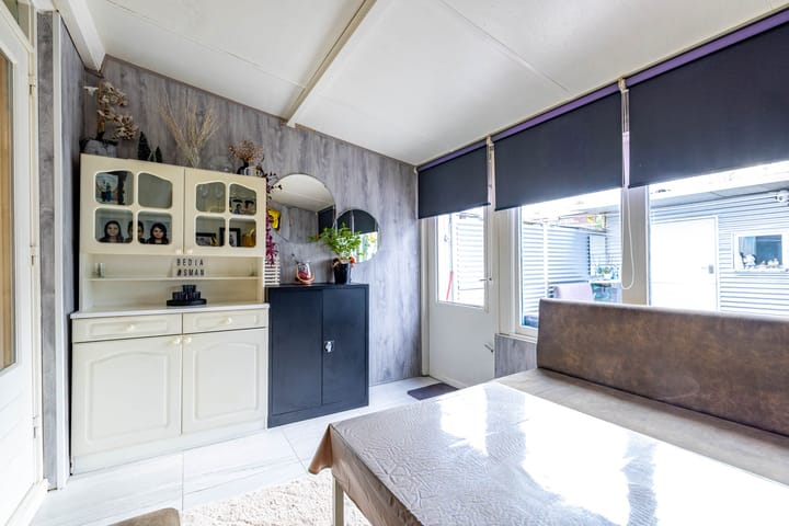 Photo 29 of De Lamartinestraat 15