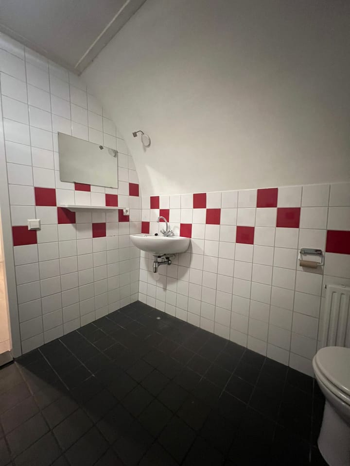 Foto 10 van Donkerstraat 17-K