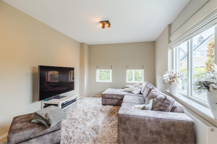 Photo 15 of Courteniusstraat 9