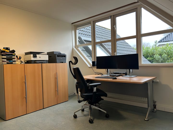 Photo 33 of Courteniusstraat 9