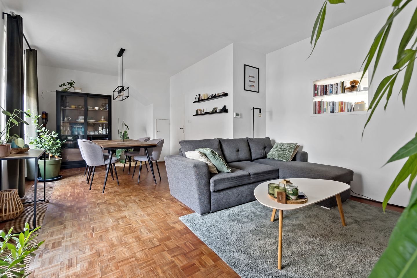 Photo 1 of Vestestraat 25