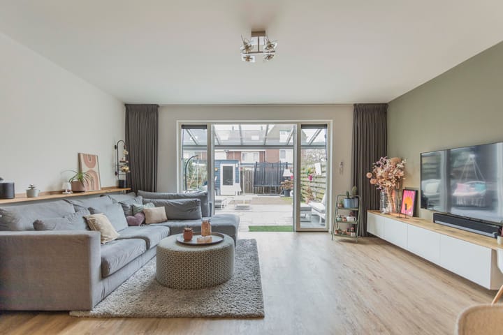 Foto 8 van Biesheuvelstraat 147