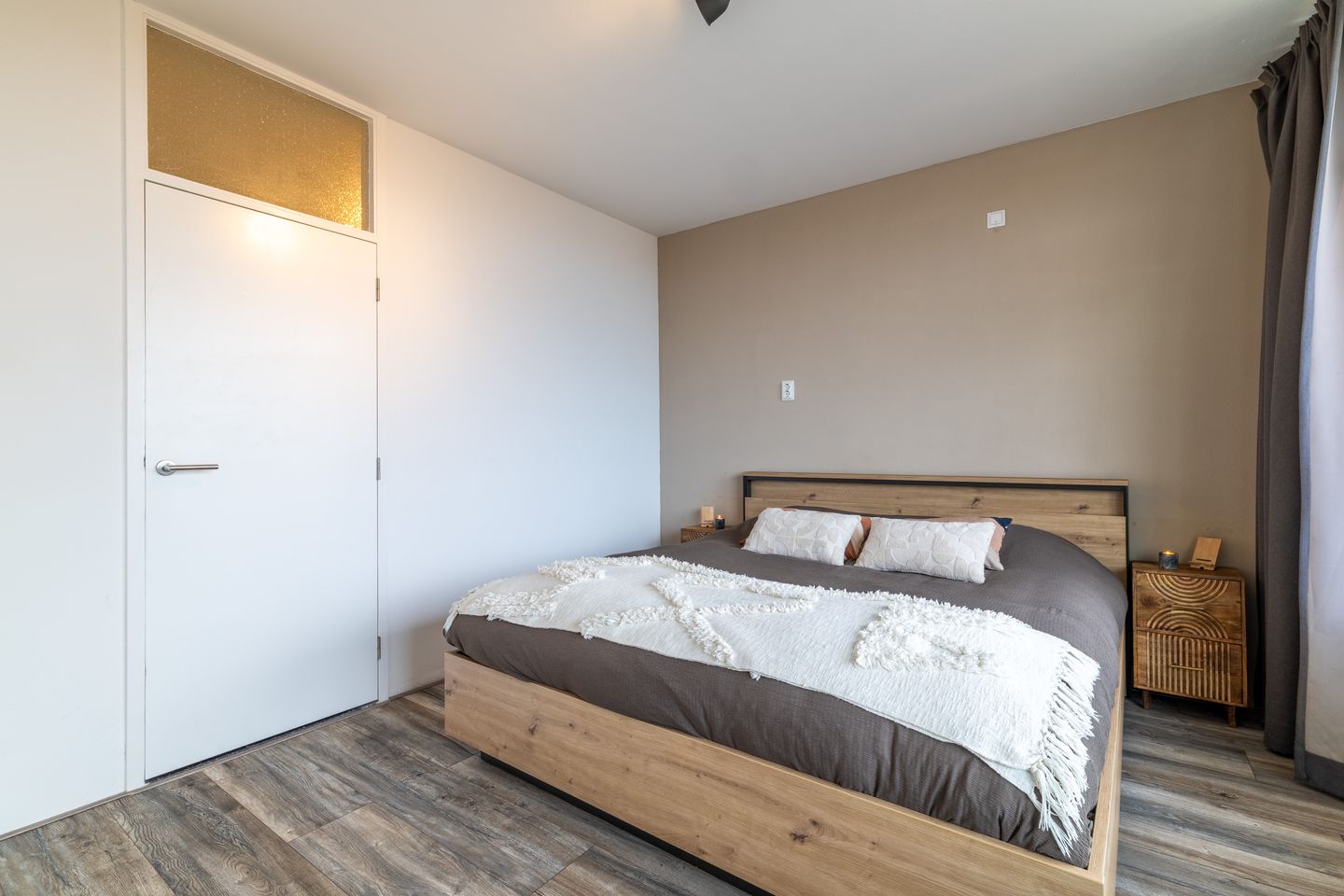 Photo 10 of Gronausestraat 208