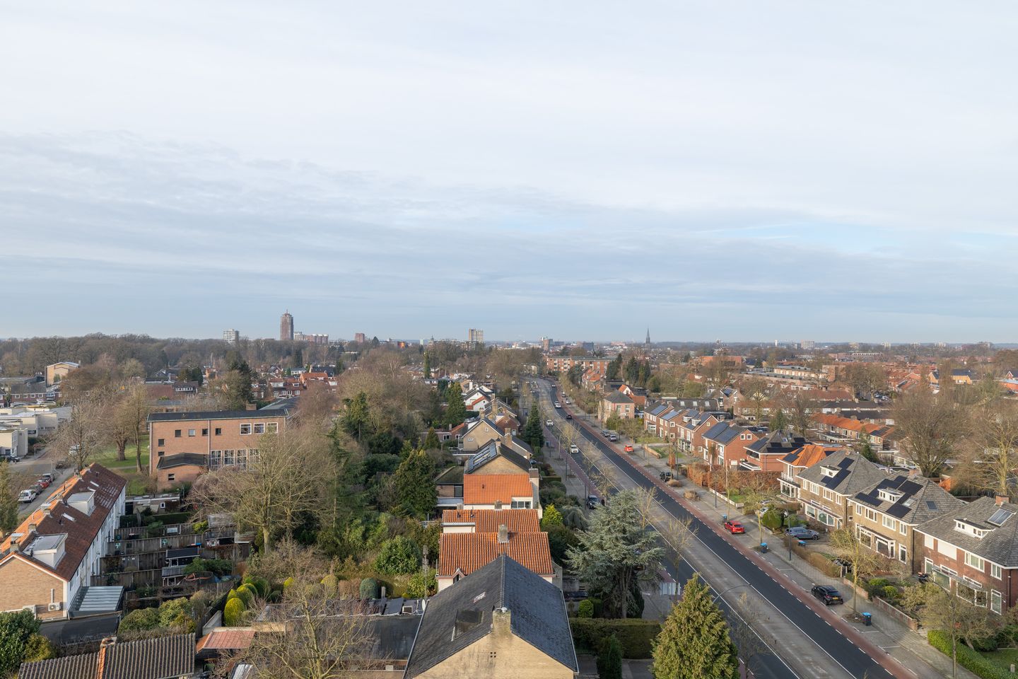 Photo 20 of Gronausestraat 208