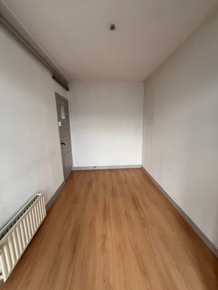 Photo 11 of Vechtstraat 114-H