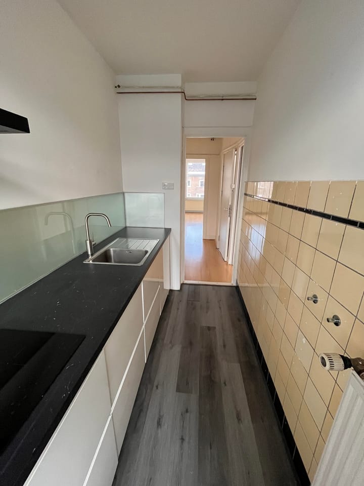 Photo 14 of Vechtstraat 114-H