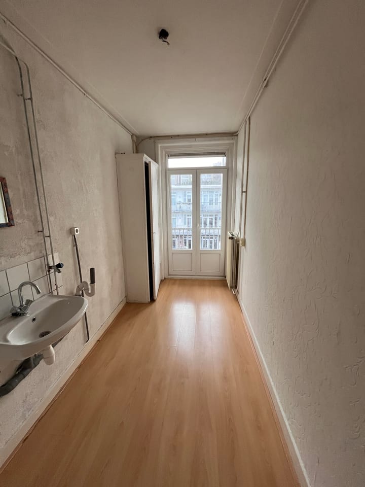 Photo 15 of Vechtstraat 114-H