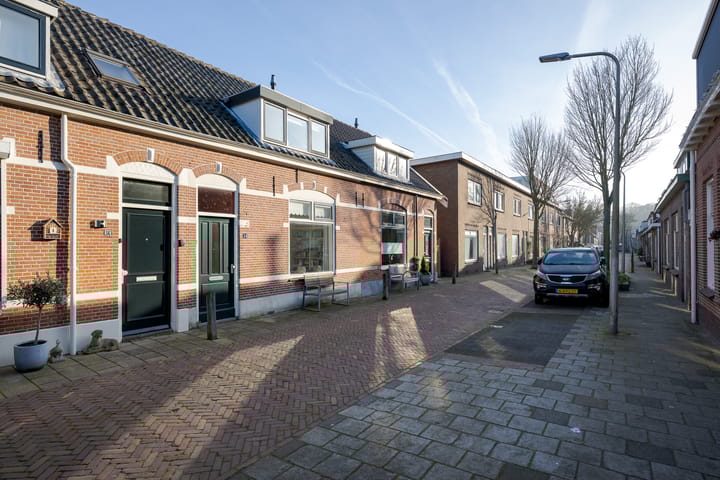 Foto 8 van Bijdorpstraat 54