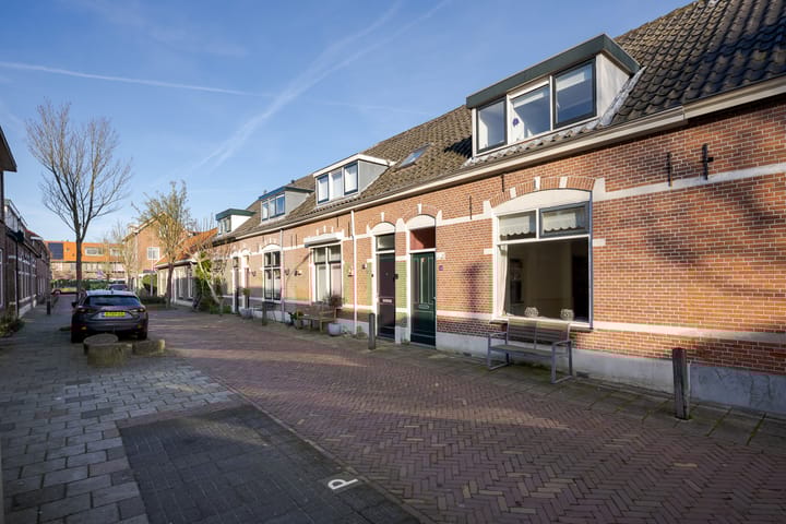 Foto 9 van Bijdorpstraat 54