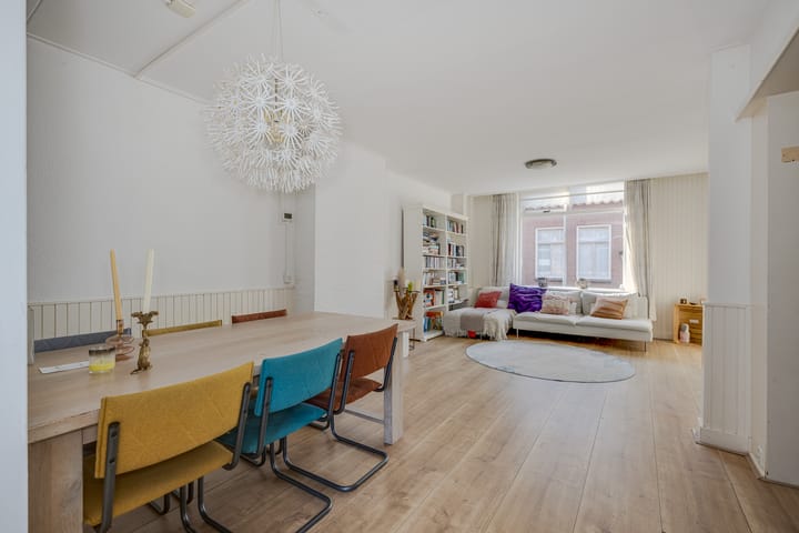 Foto 12 van Bijdorpstraat 54