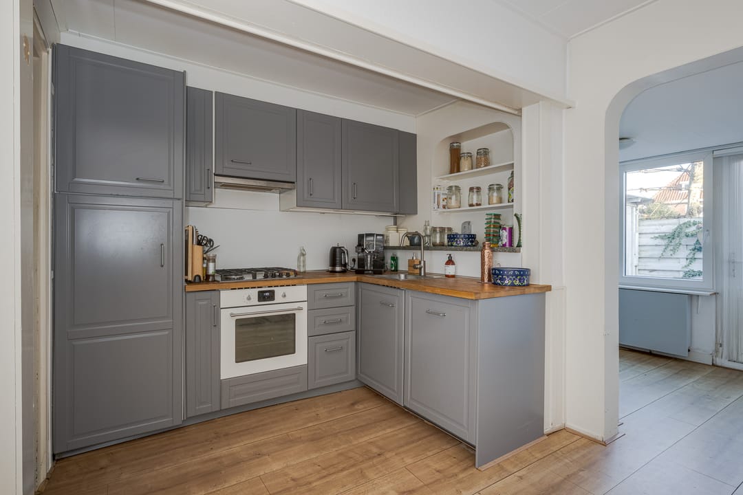 Photo 17 of Bijdorpstraat 54