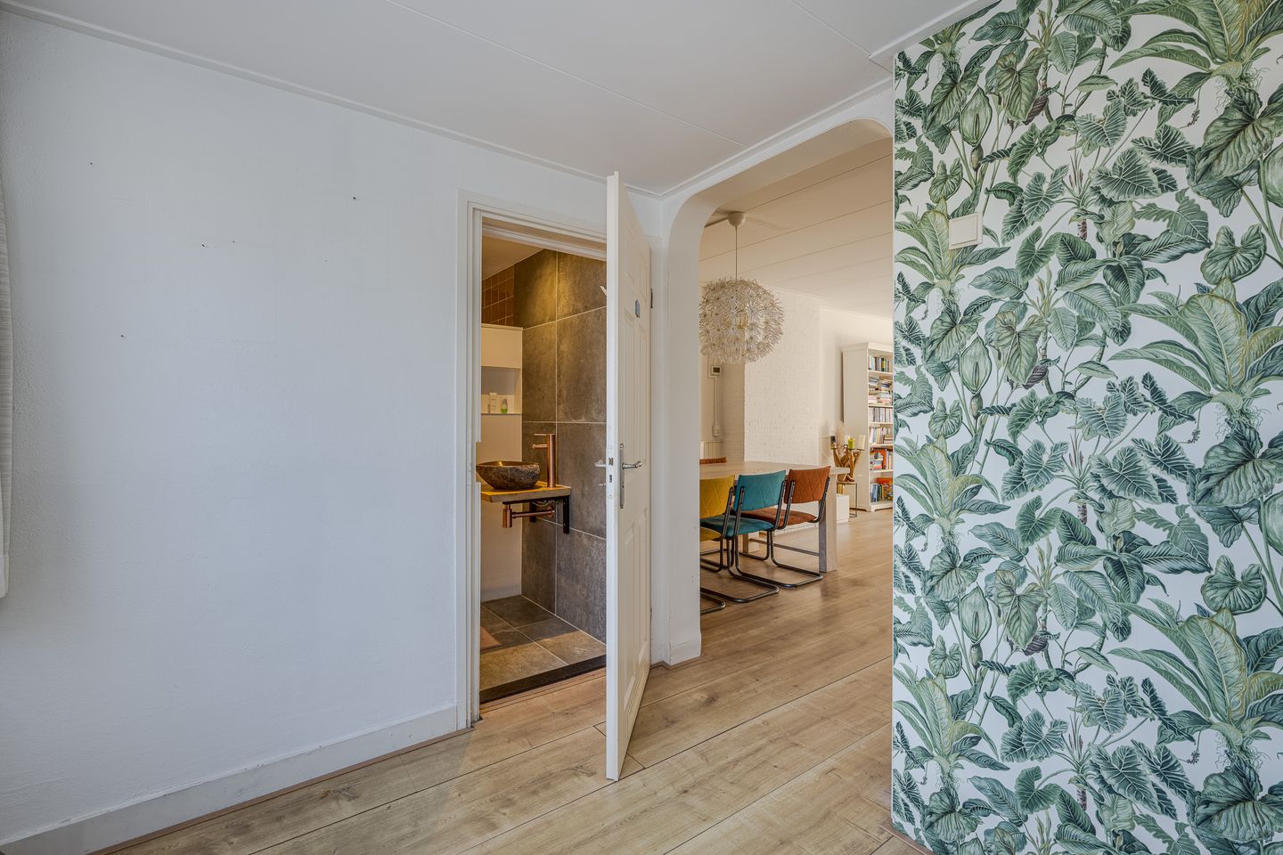 Photo 20 of Bijdorpstraat 54