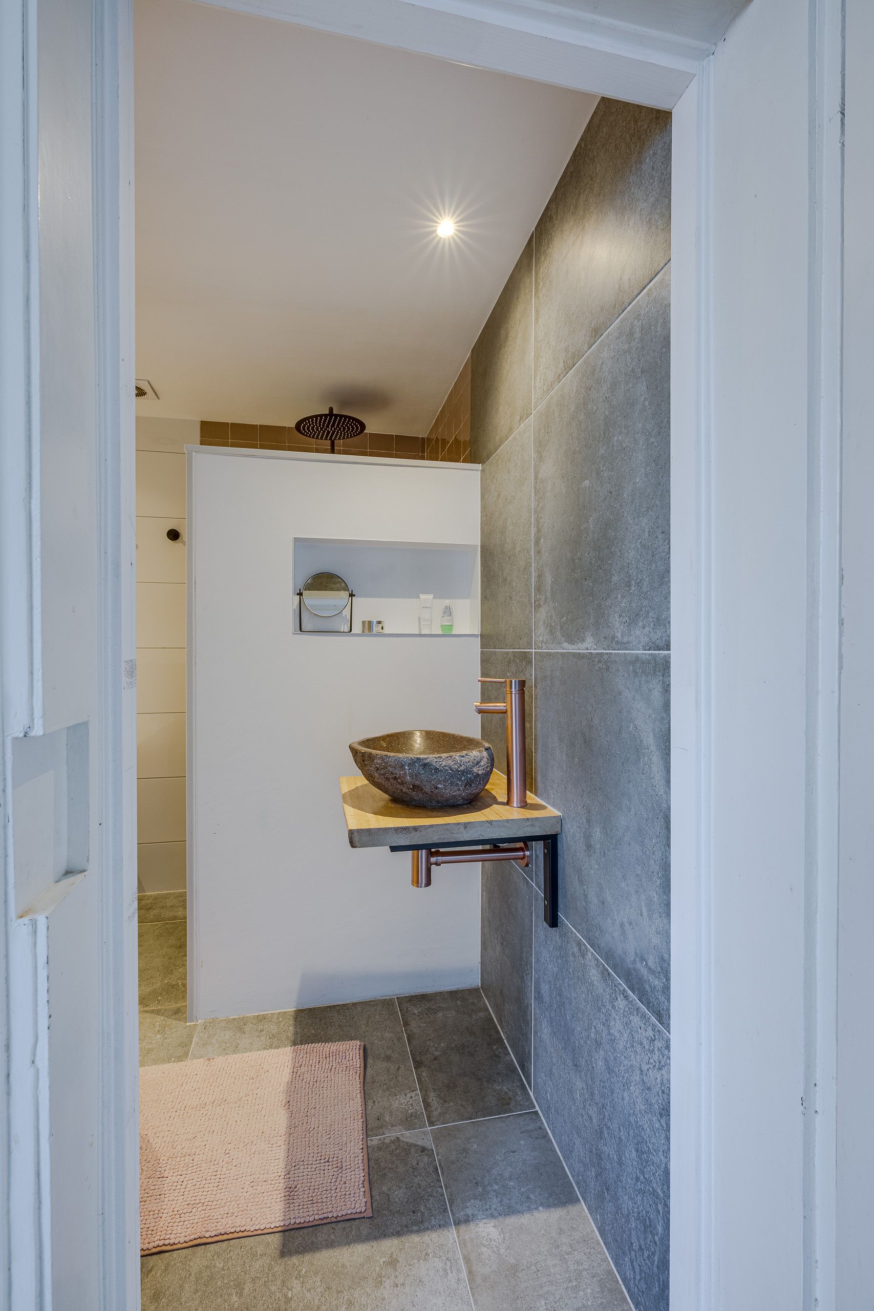 Photo 21 of Bijdorpstraat 54