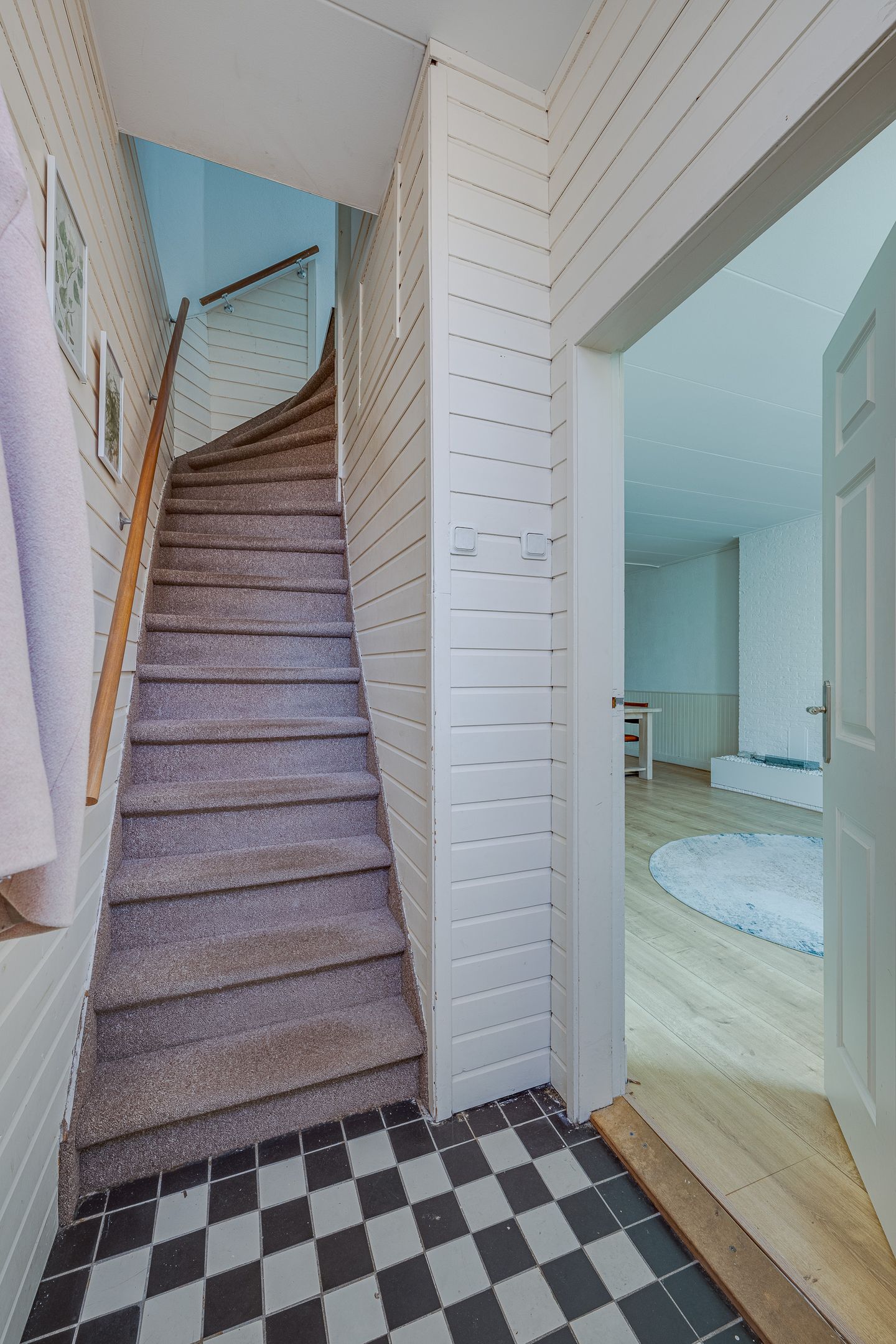 Photo 25 of Bijdorpstraat 54